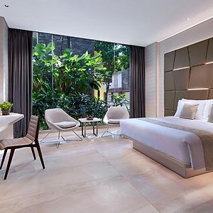 DeLuxe Plus Room